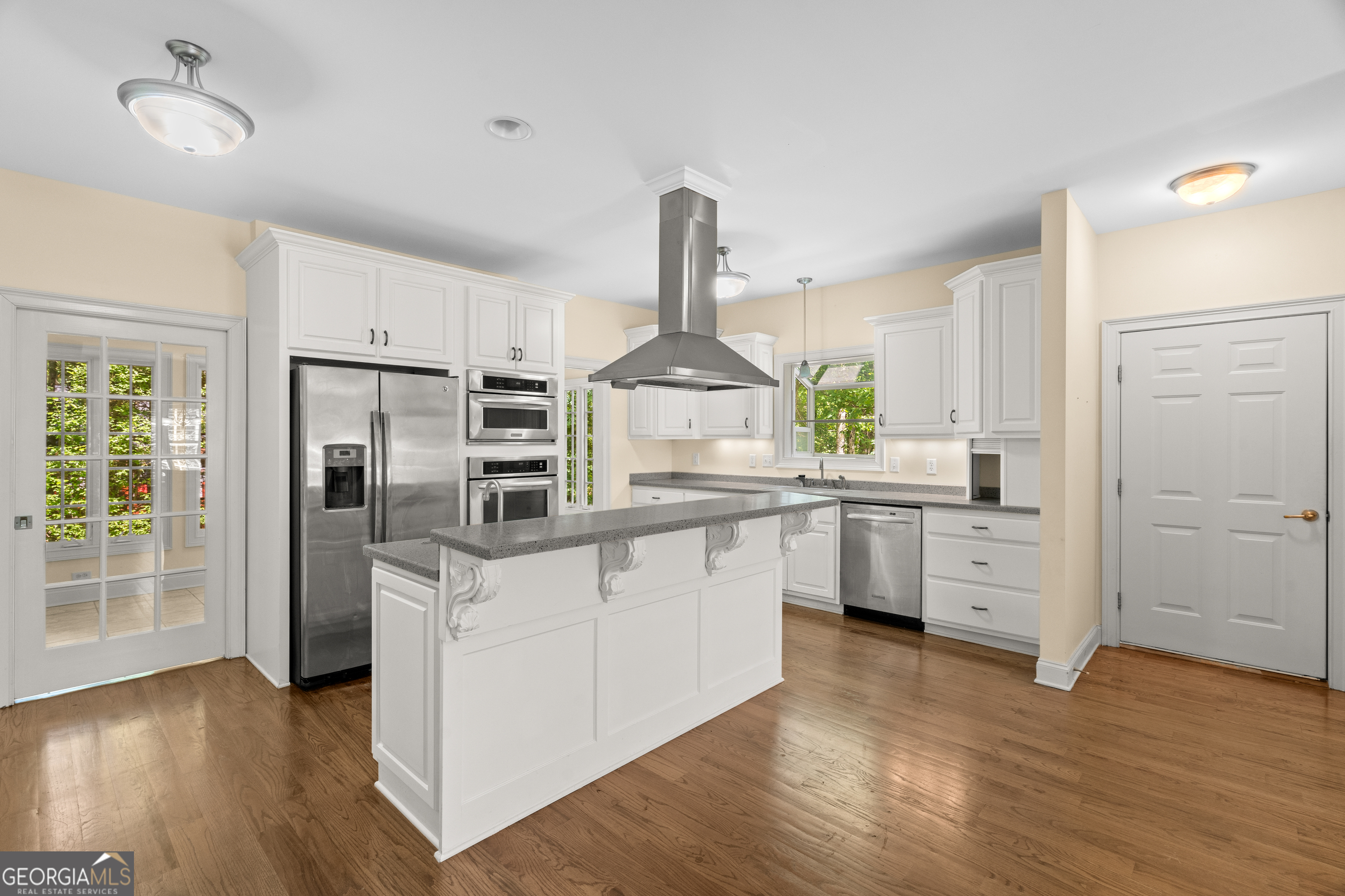 2058 Sewanee Court