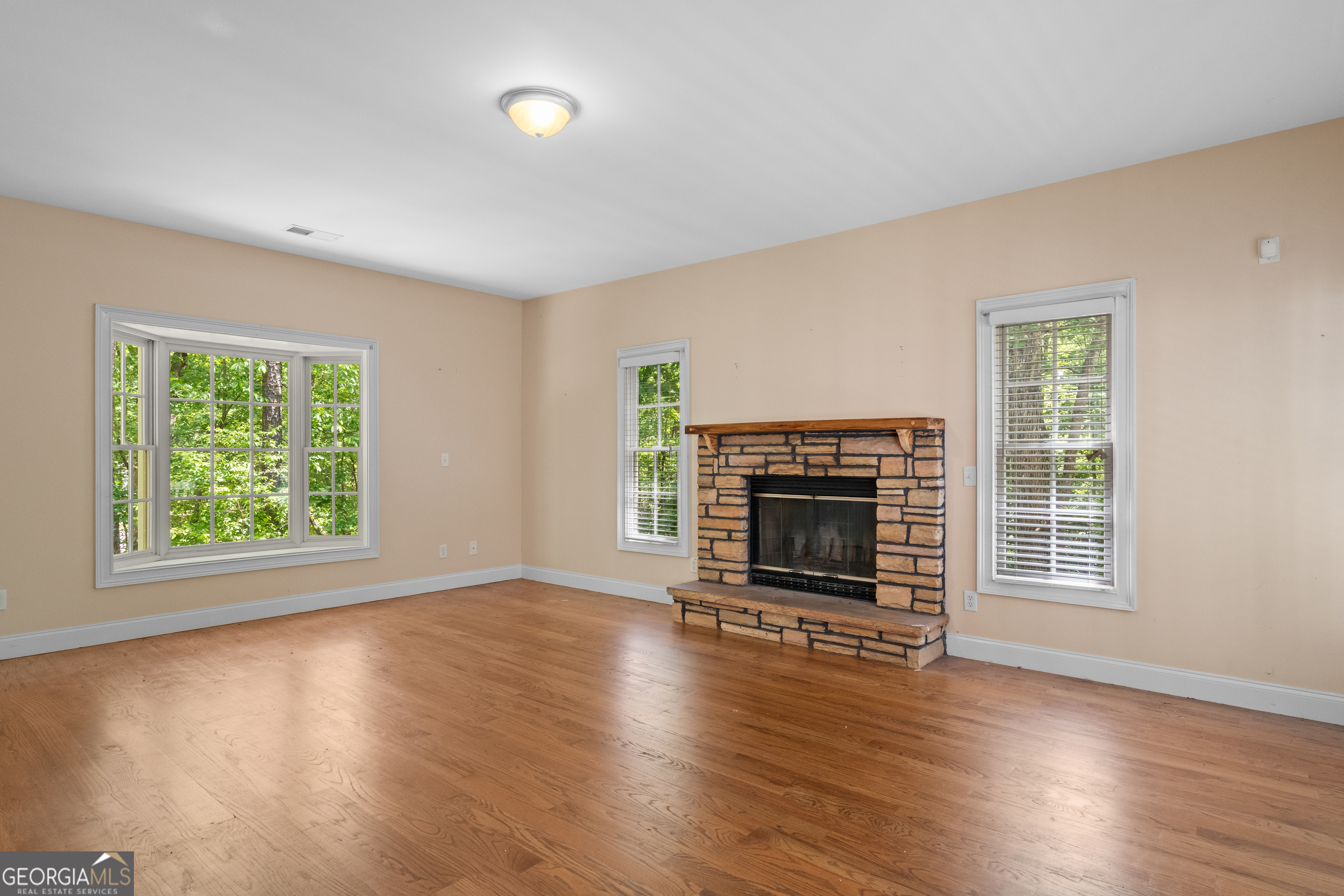 2058 Sewanee Court