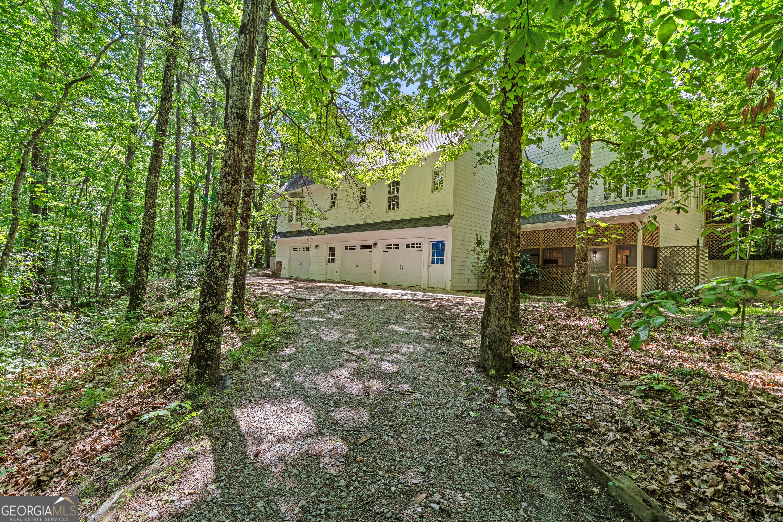 2058 Sewanee Court