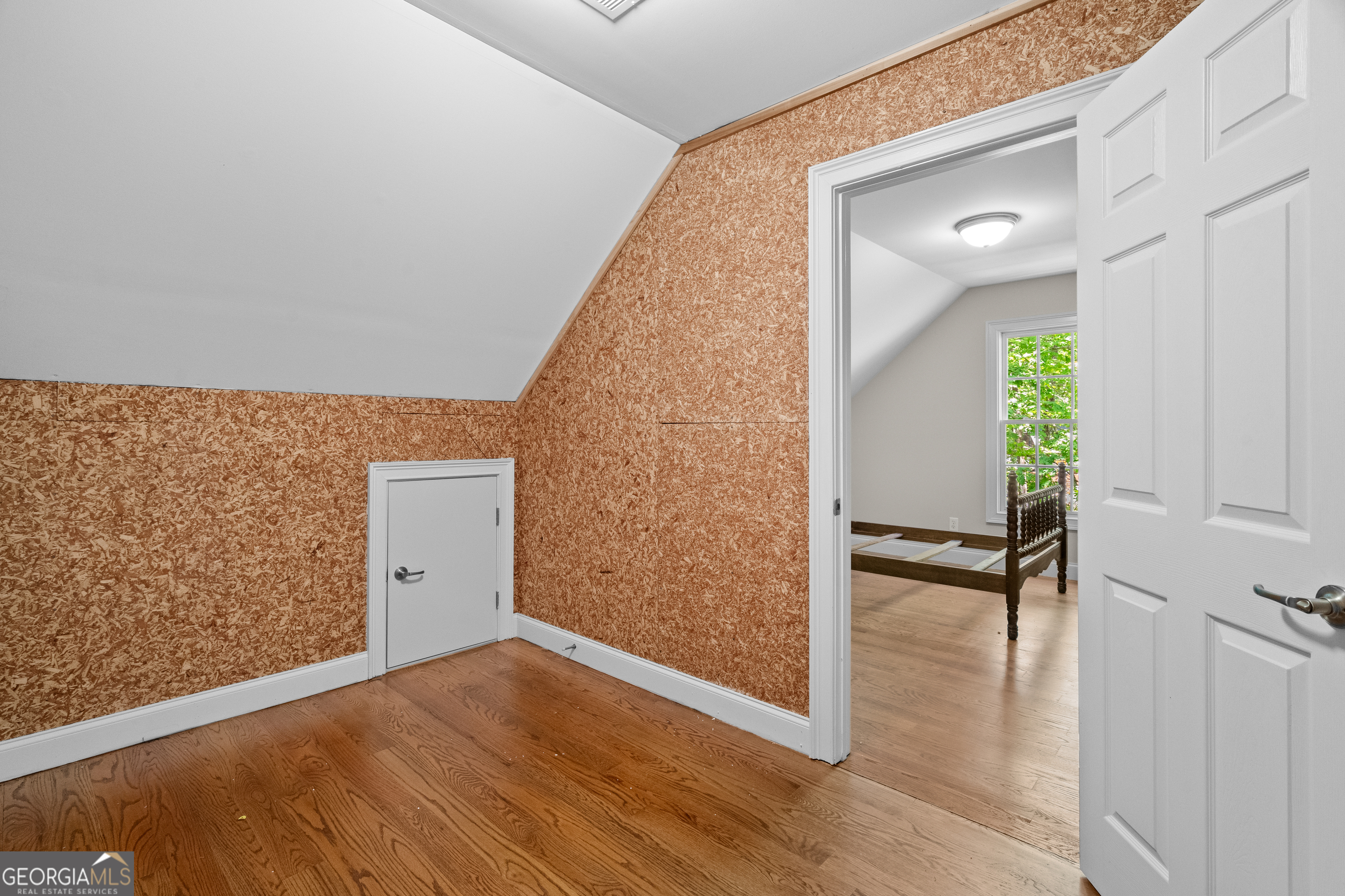 2058 Sewanee Court