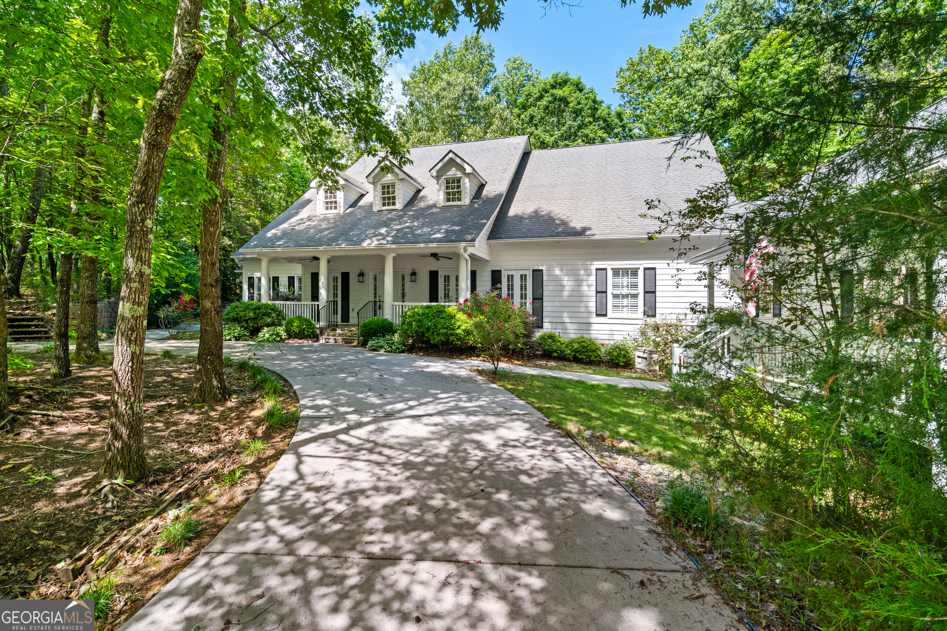 2058 Sewanee Court