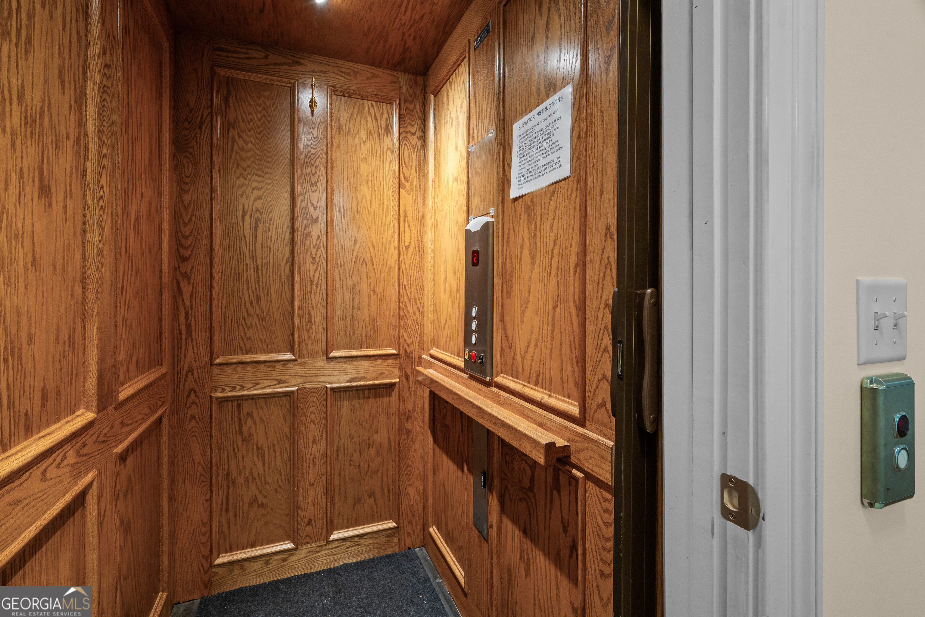 2058 Sewanee Court
