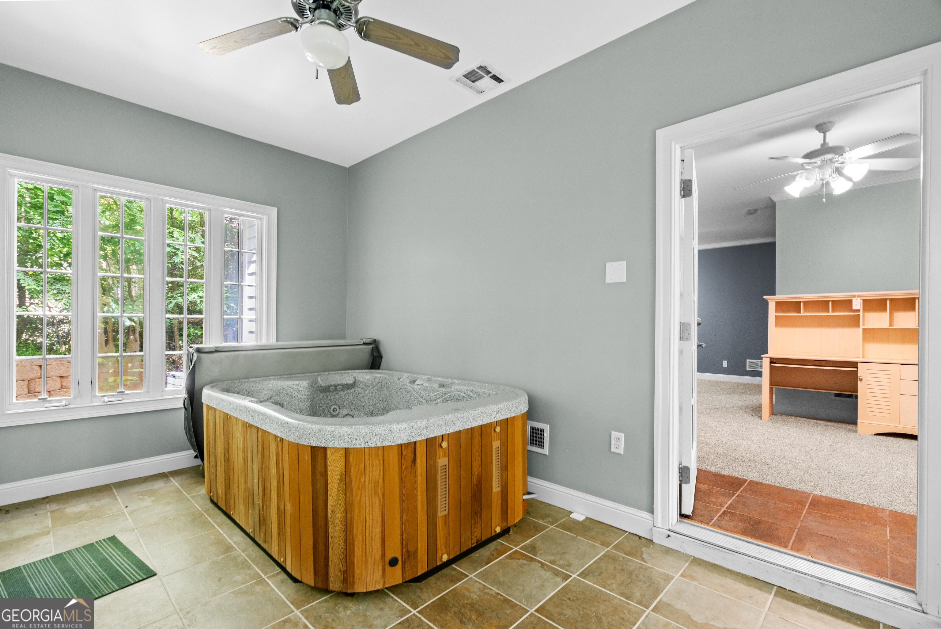 2058 Sewanee Court