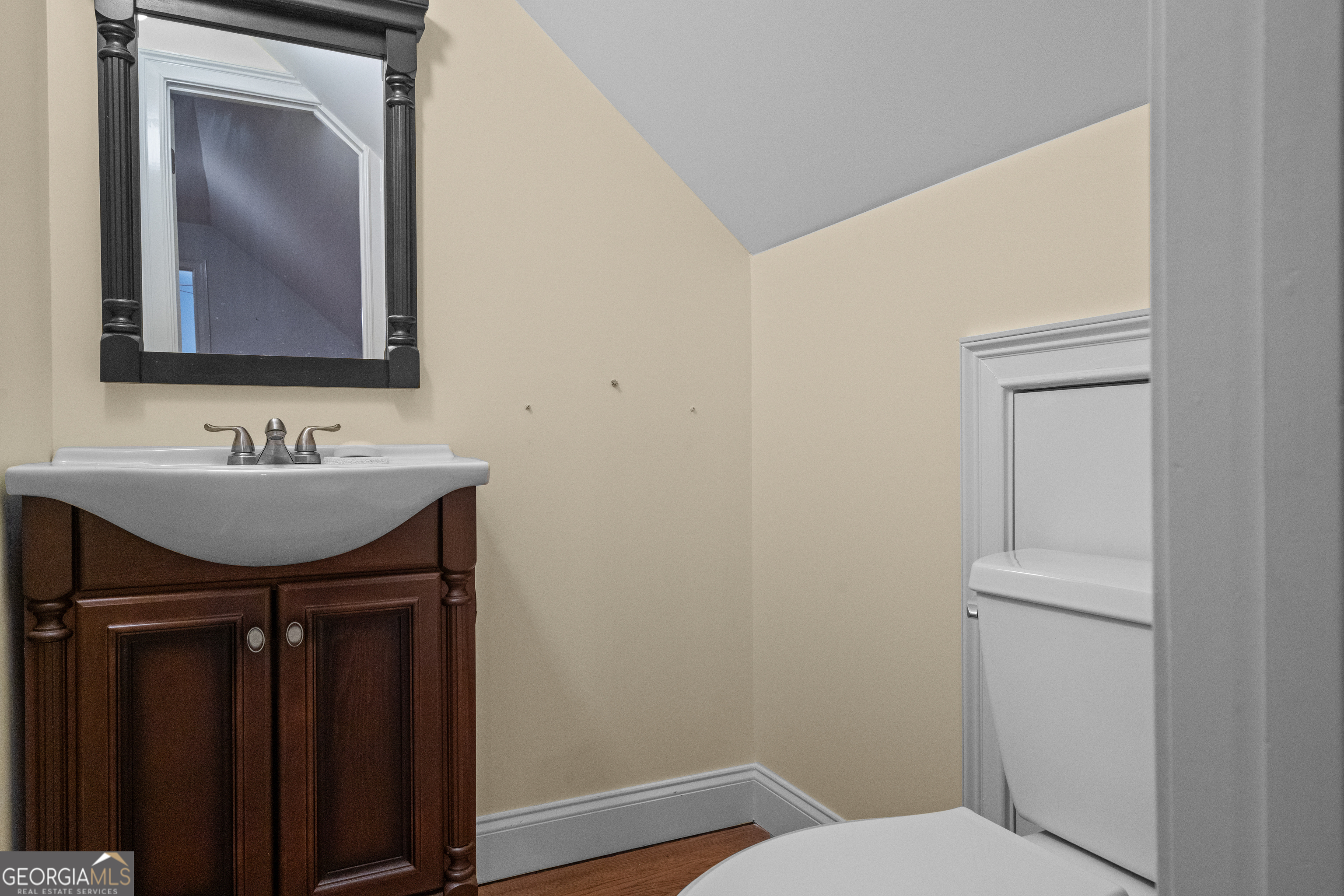 2058 Sewanee Court