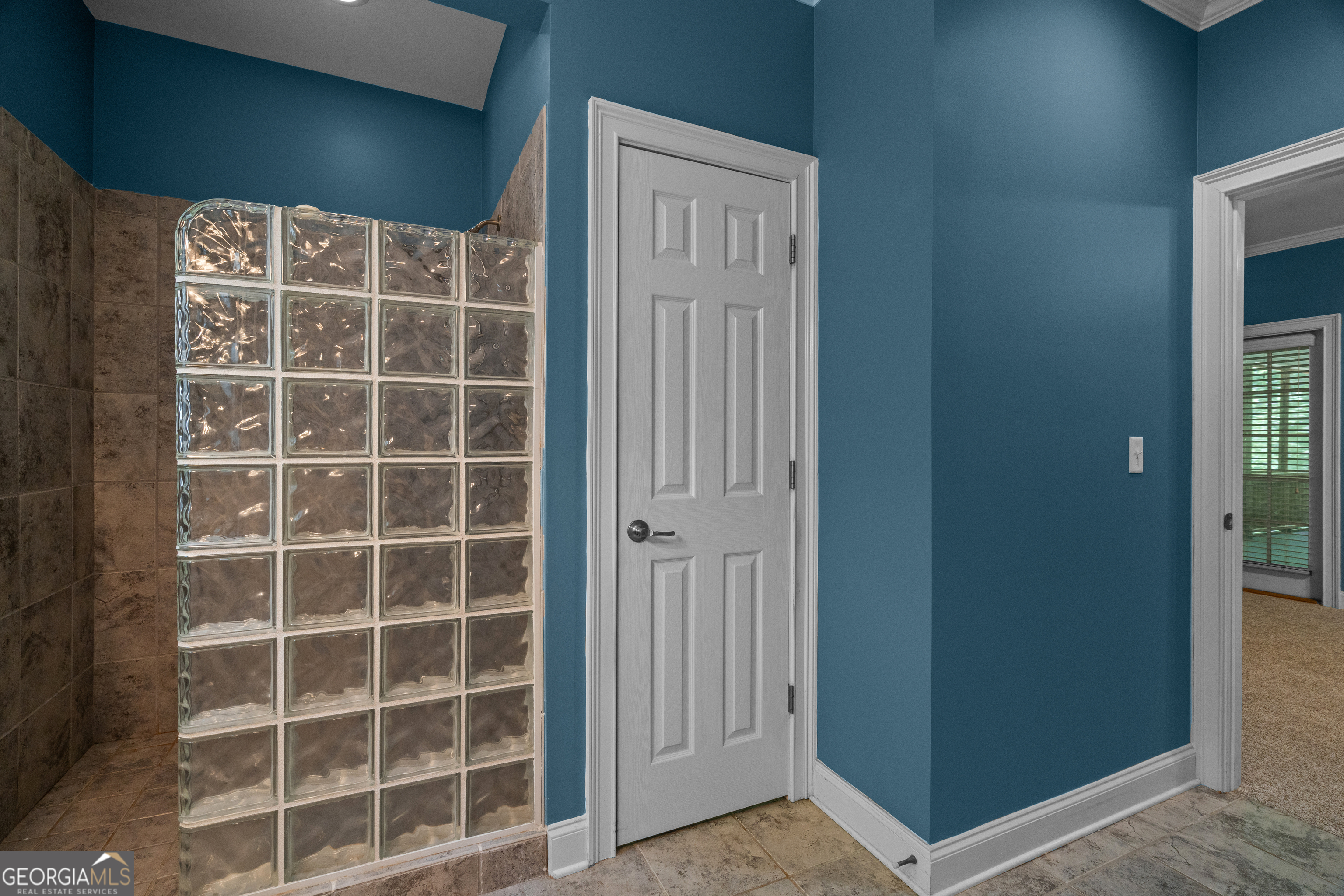 2058 Sewanee Court