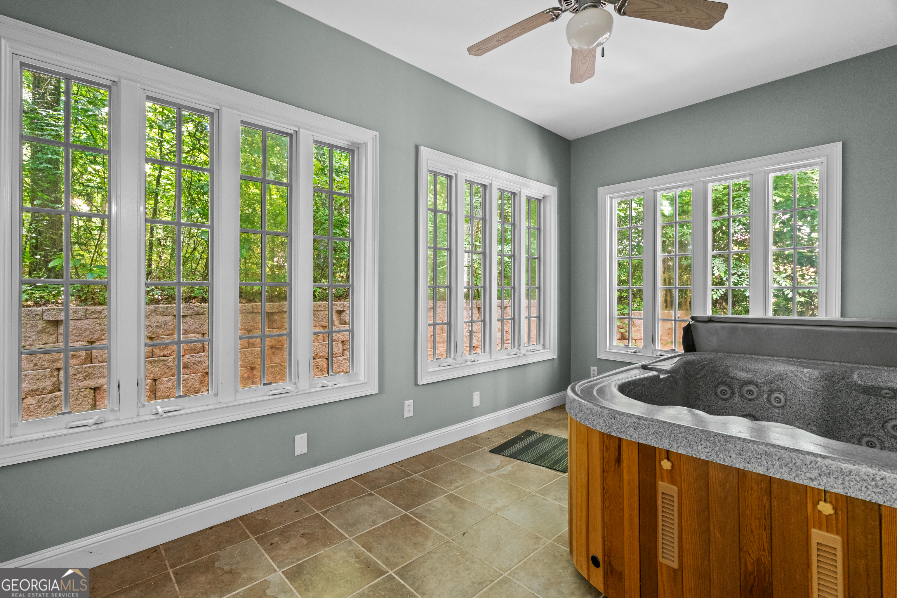 2058 Sewanee Court