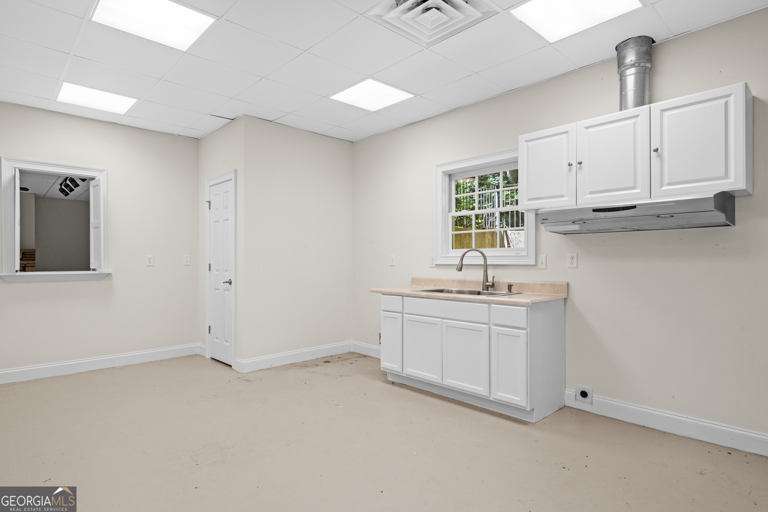 2058 Sewanee Court