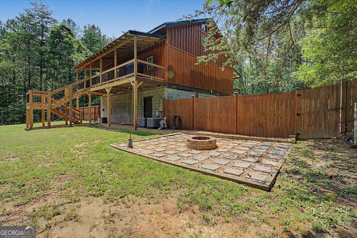 335 Dunn Road SE