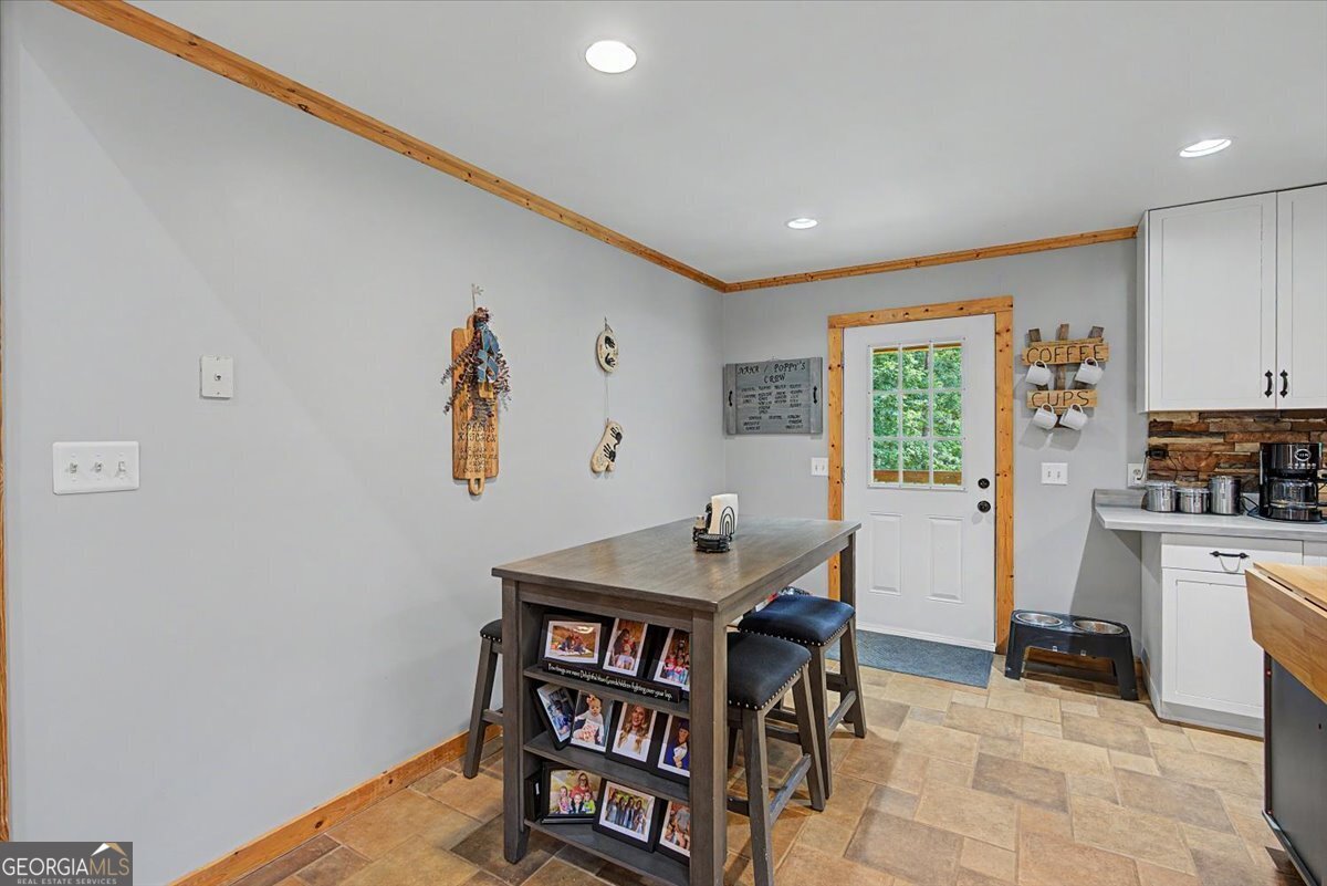 335 Dunn Road SE