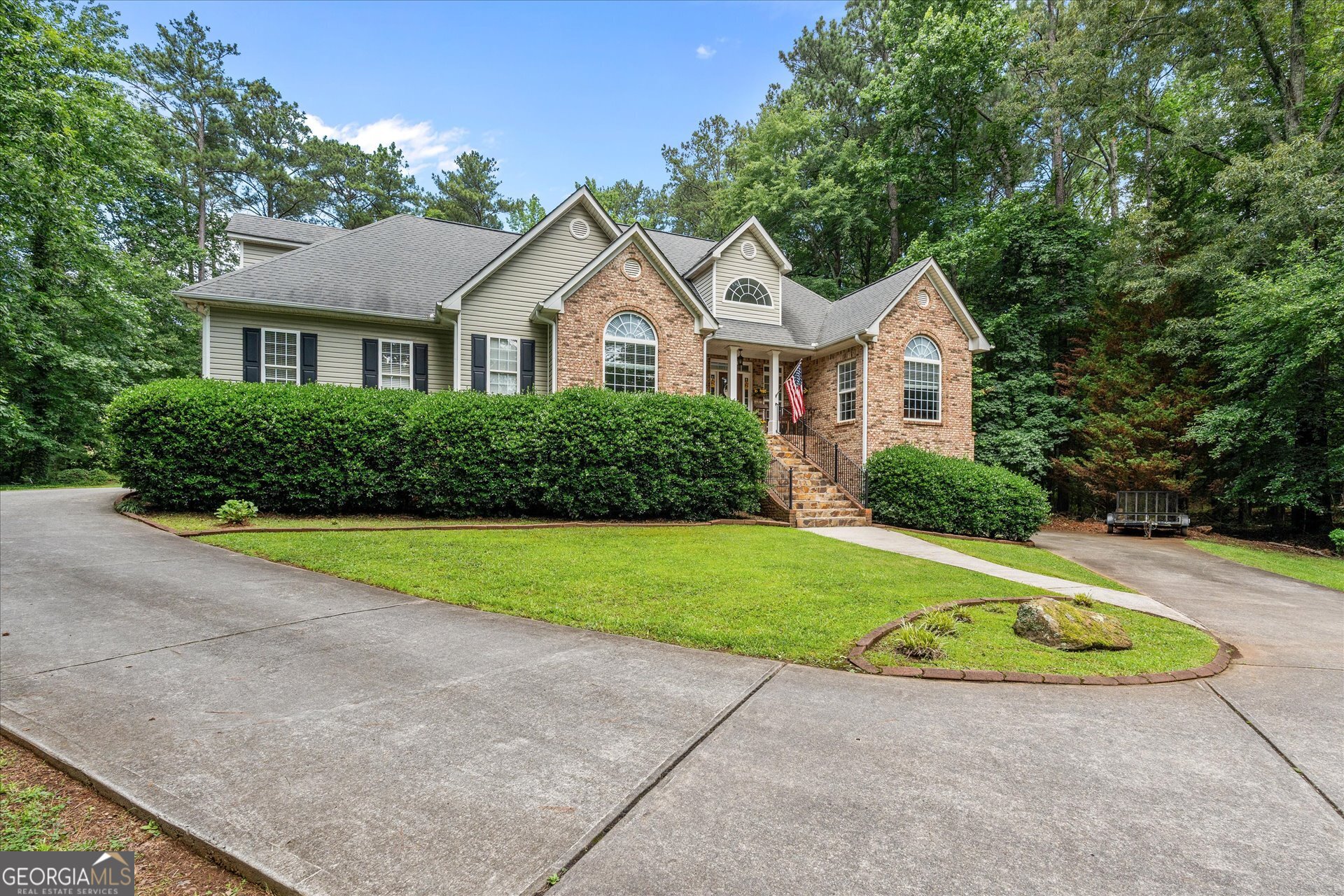 4050 Golfview Court