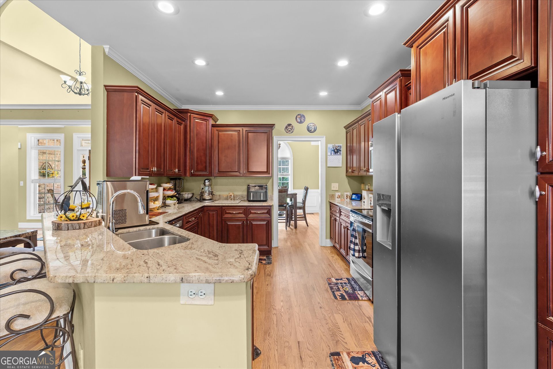 4050 Golfview Court