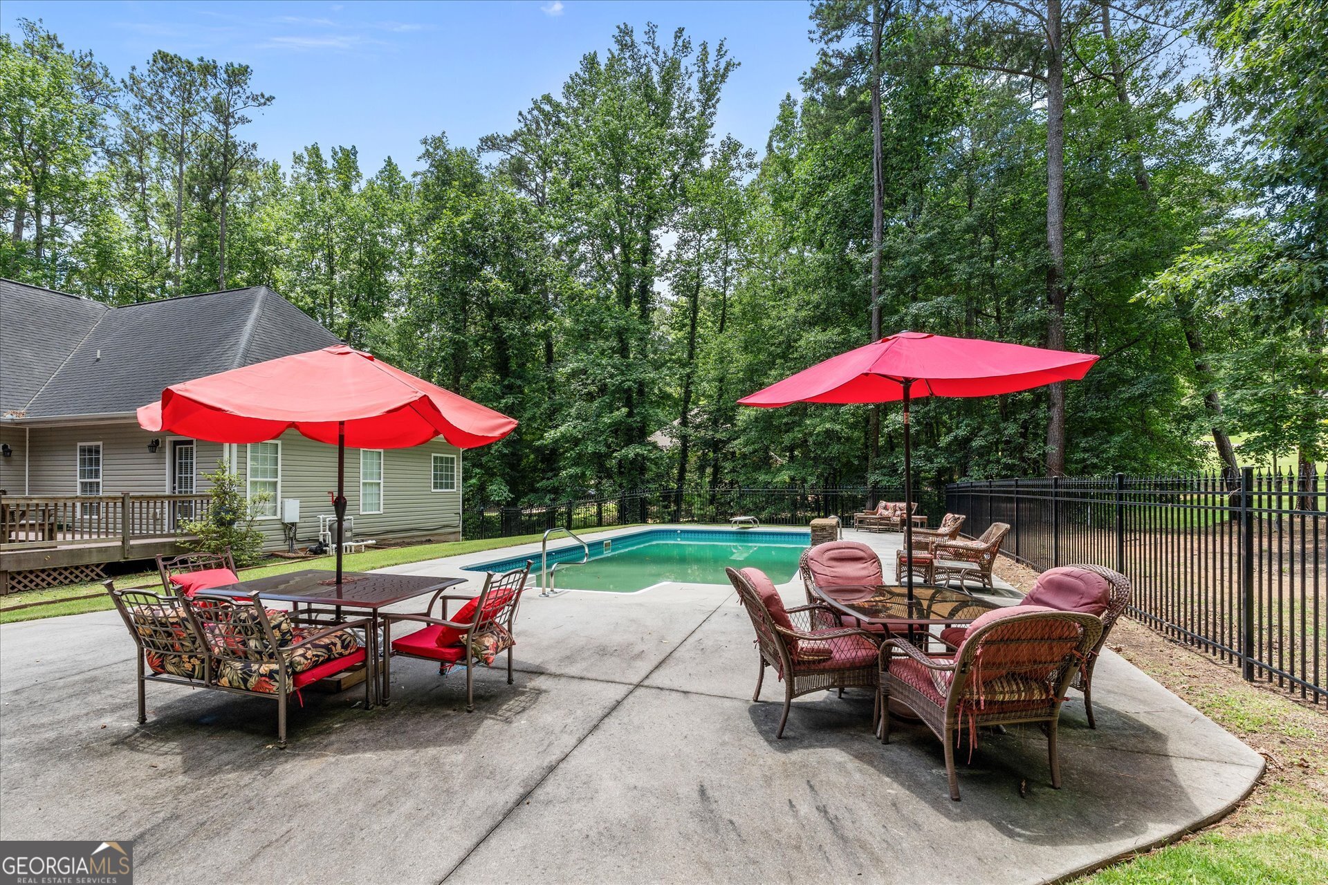 4050 Golfview Court
