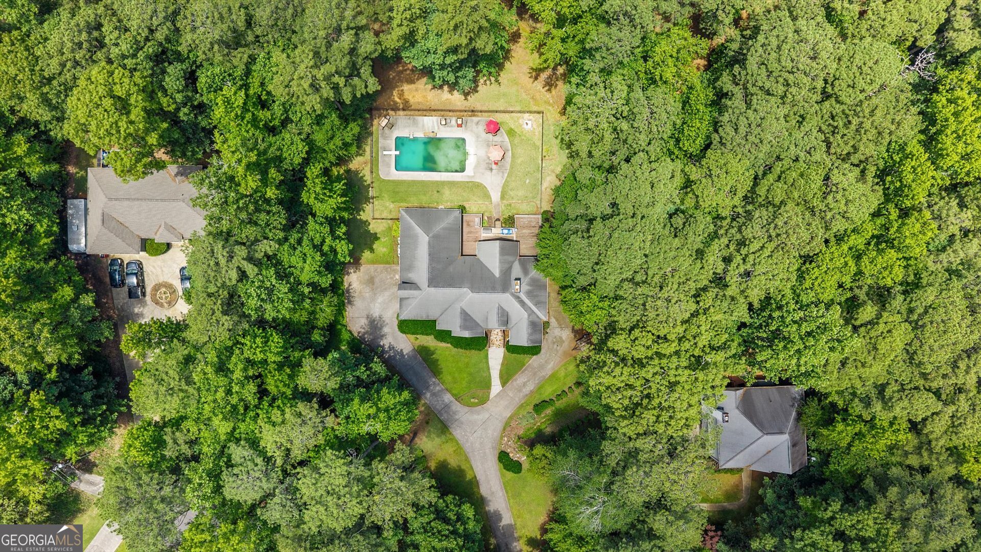 4050 Golfview Court