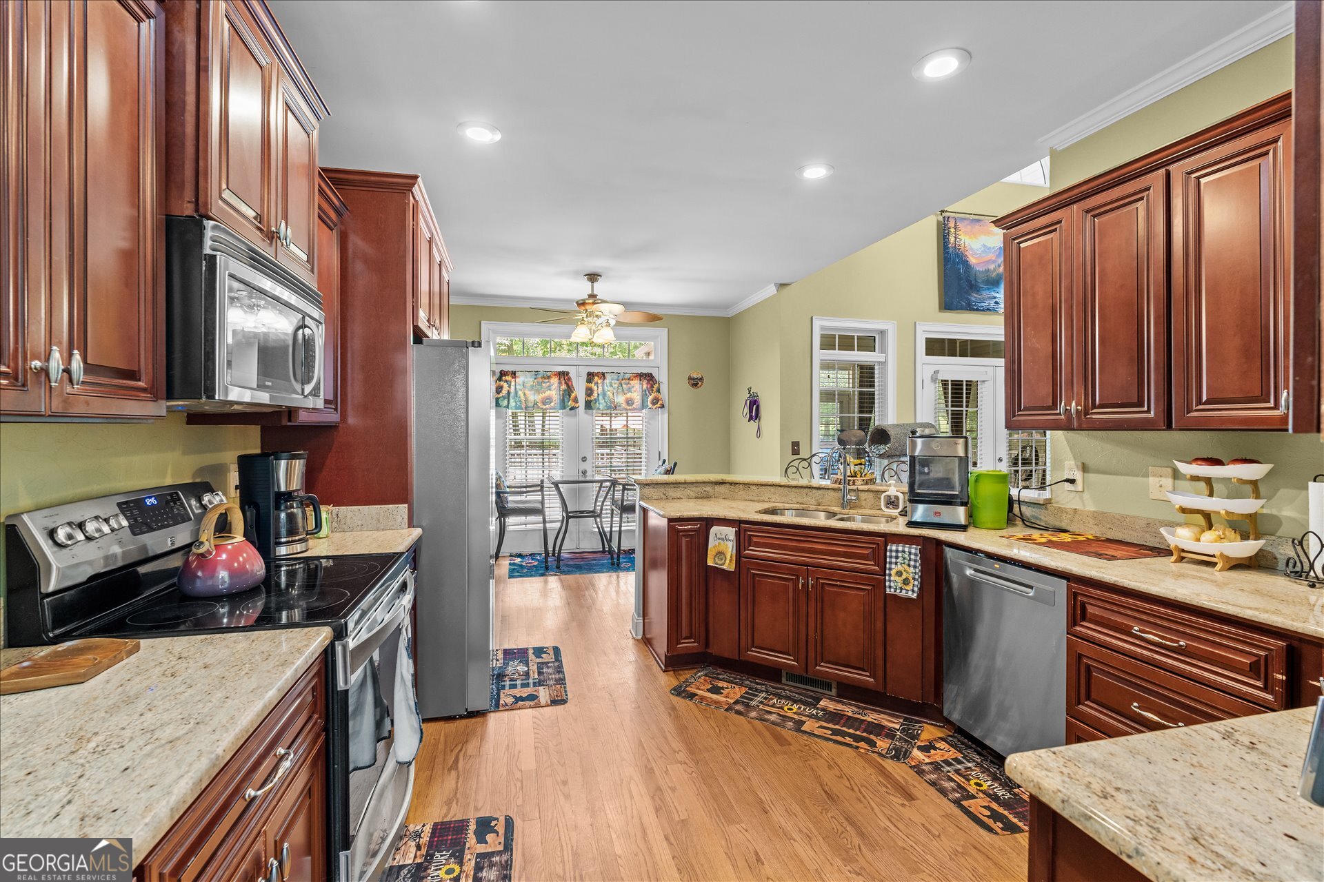 4050 Golfview Court
