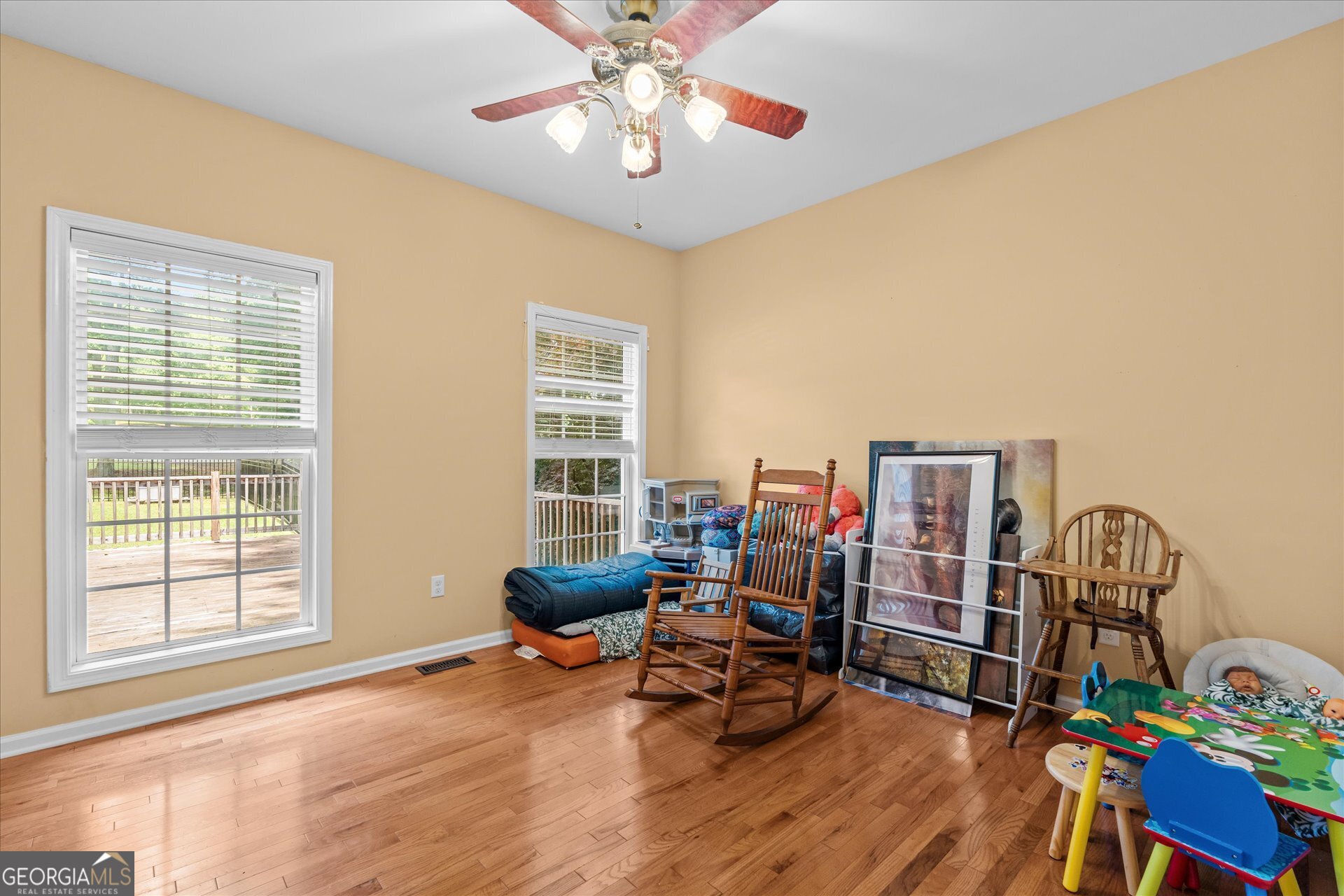 4050 Golfview Court