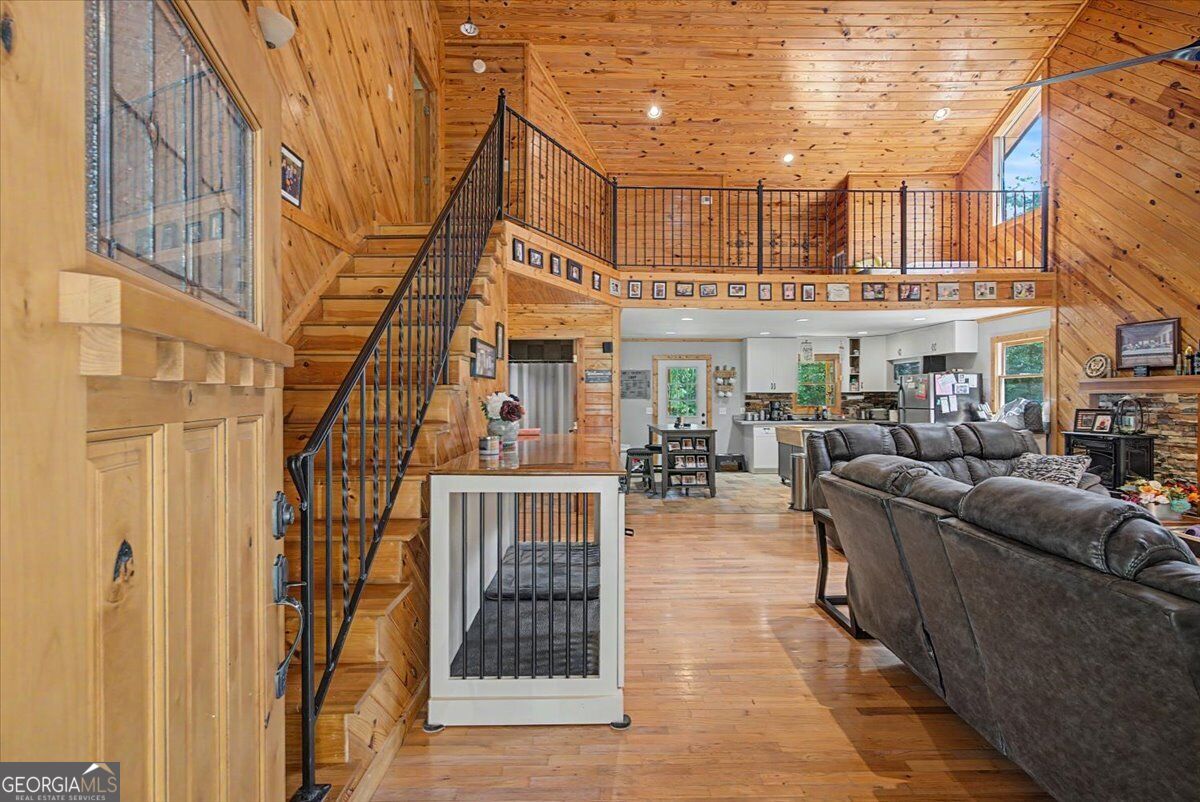335 Dunn Road SE