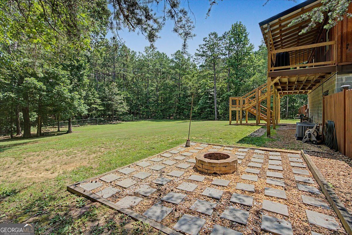 335 Dunn Road SE
