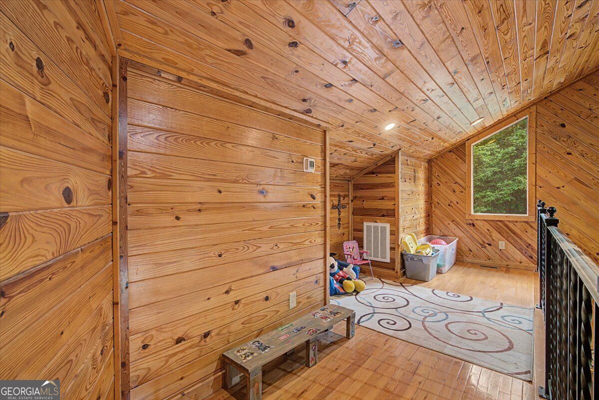 335 Dunn Road SE