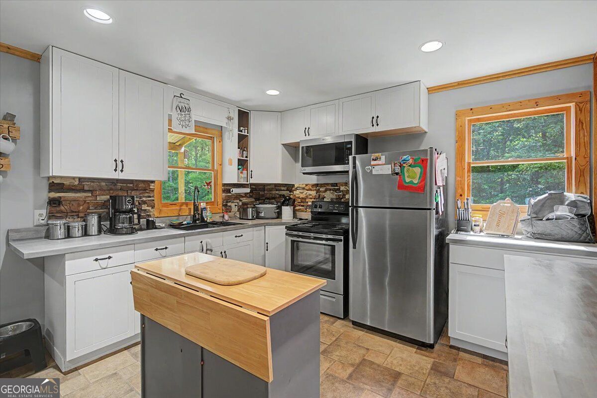 335 Dunn Road SE