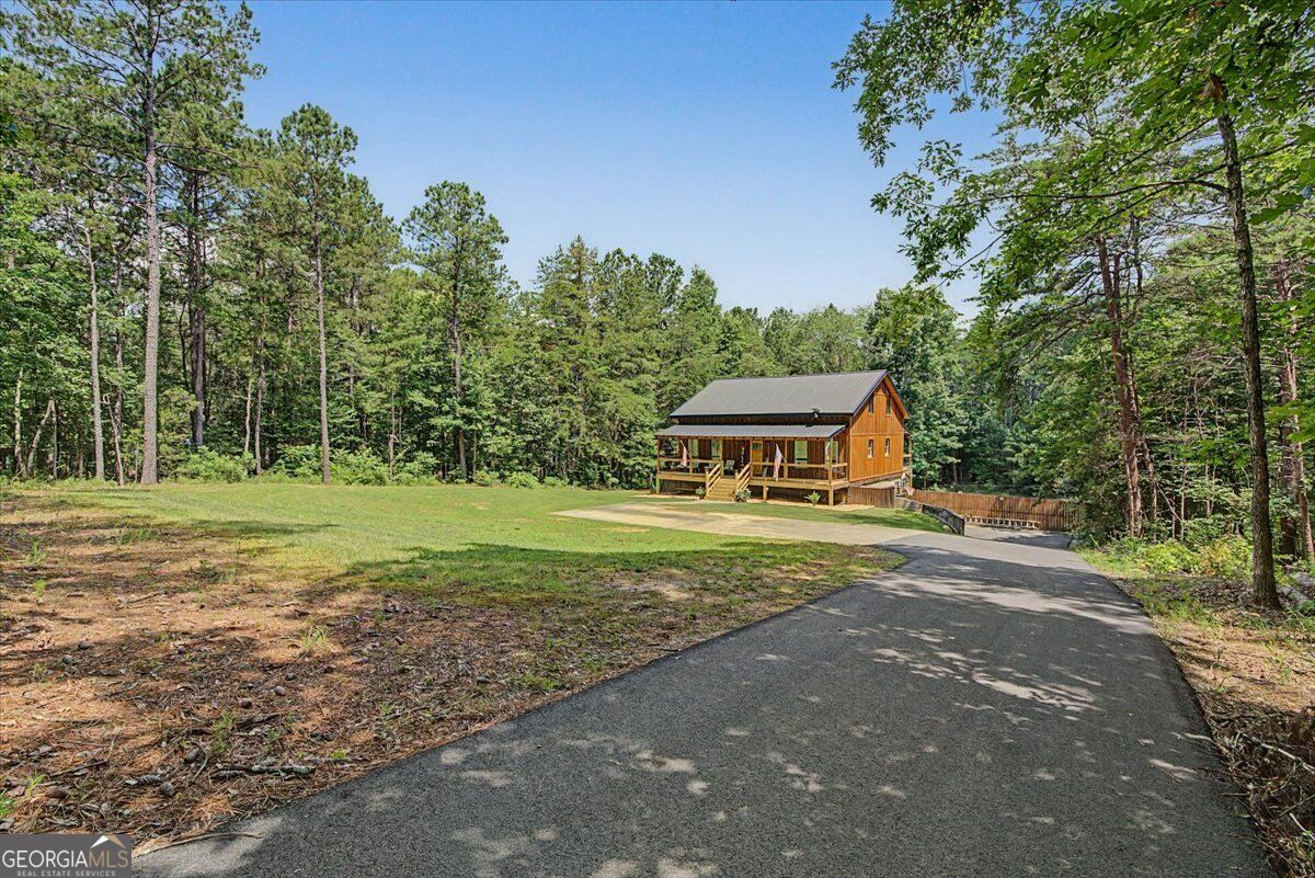 335 Dunn Road SE