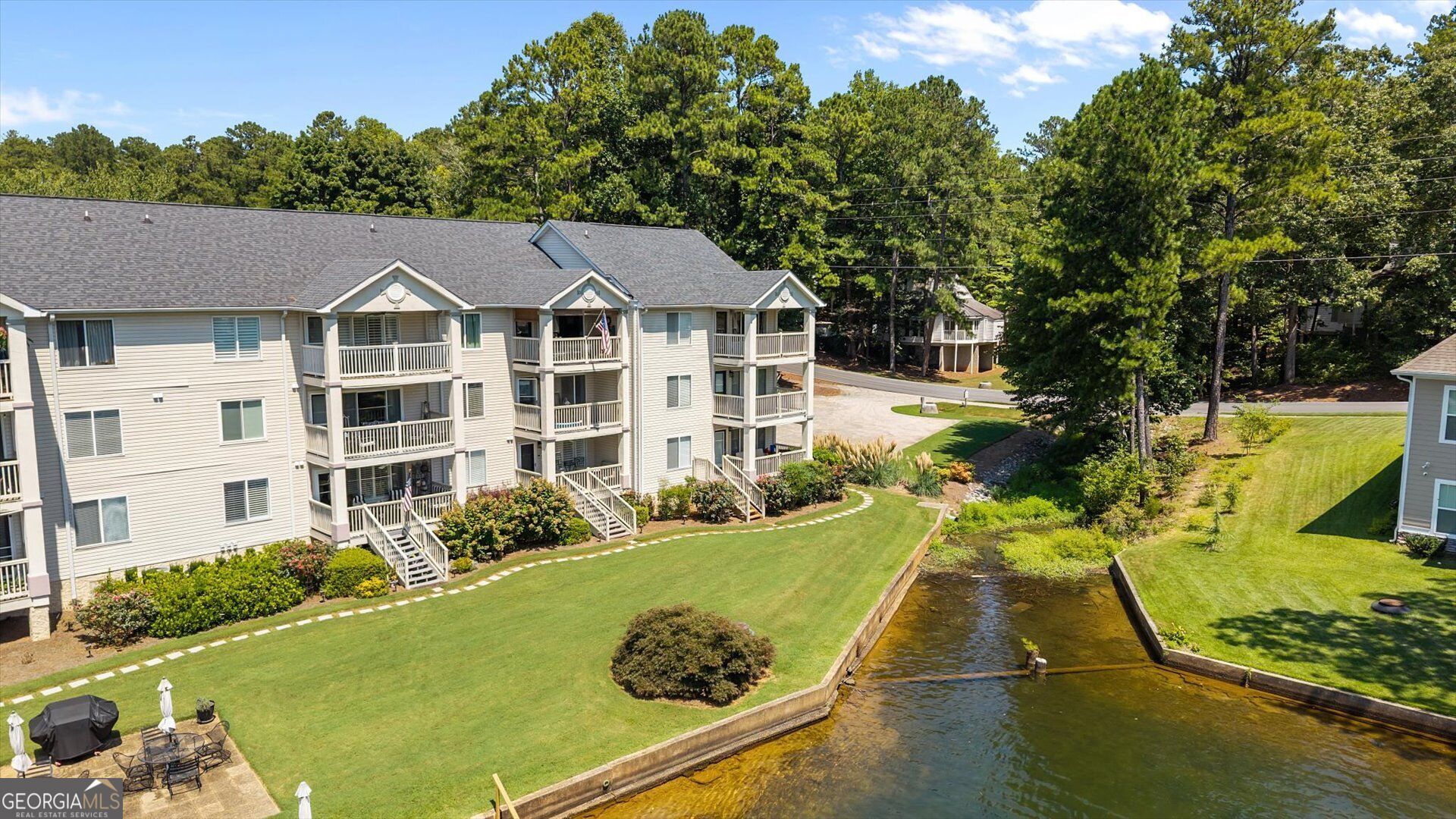 706 Berry Court