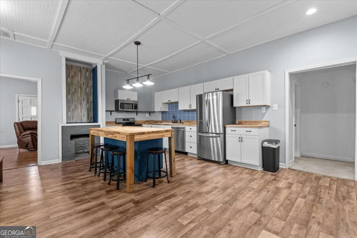 105 Avenue C