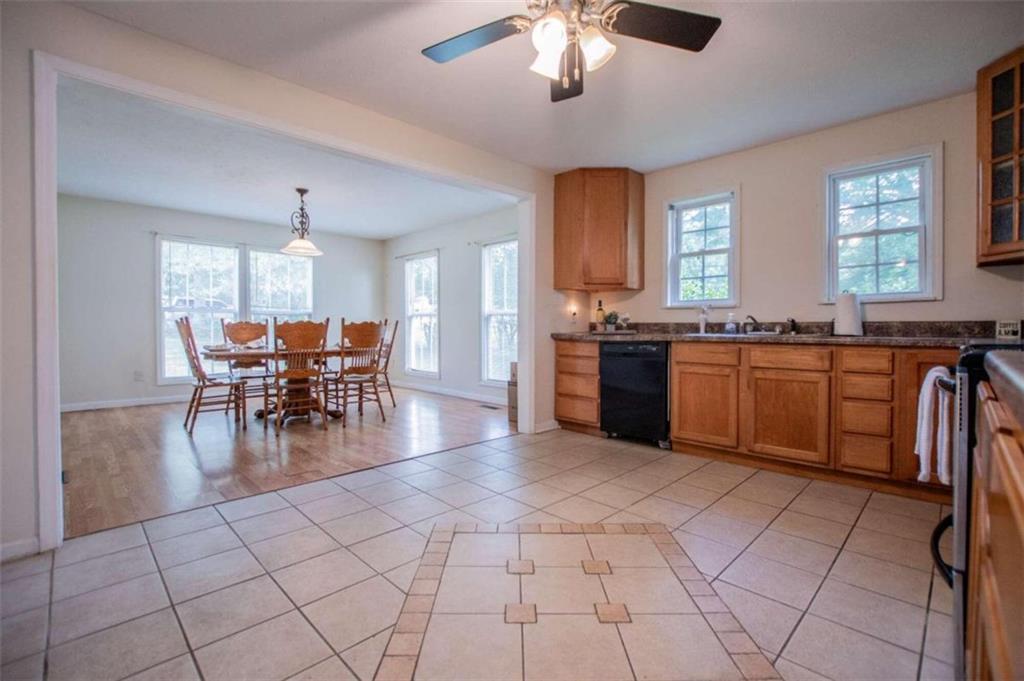 3125 W Highway 166 W