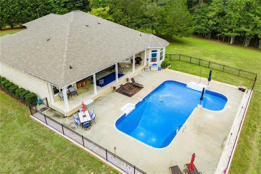 530 Kings Gin Road