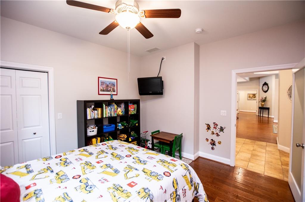 530 Kings Gin Road