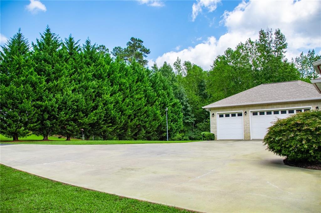 530 Kings Gin Road
