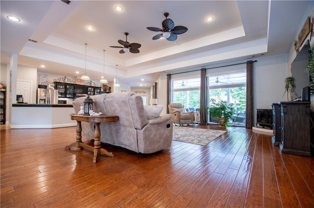 530 Kings Gin Road
