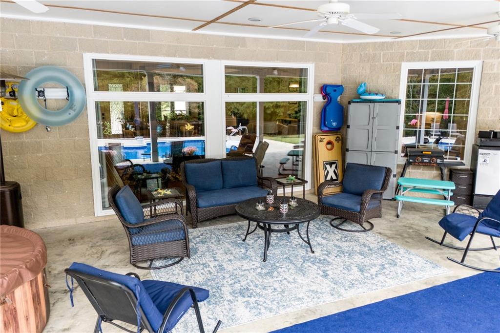 530 Kings Gin Road