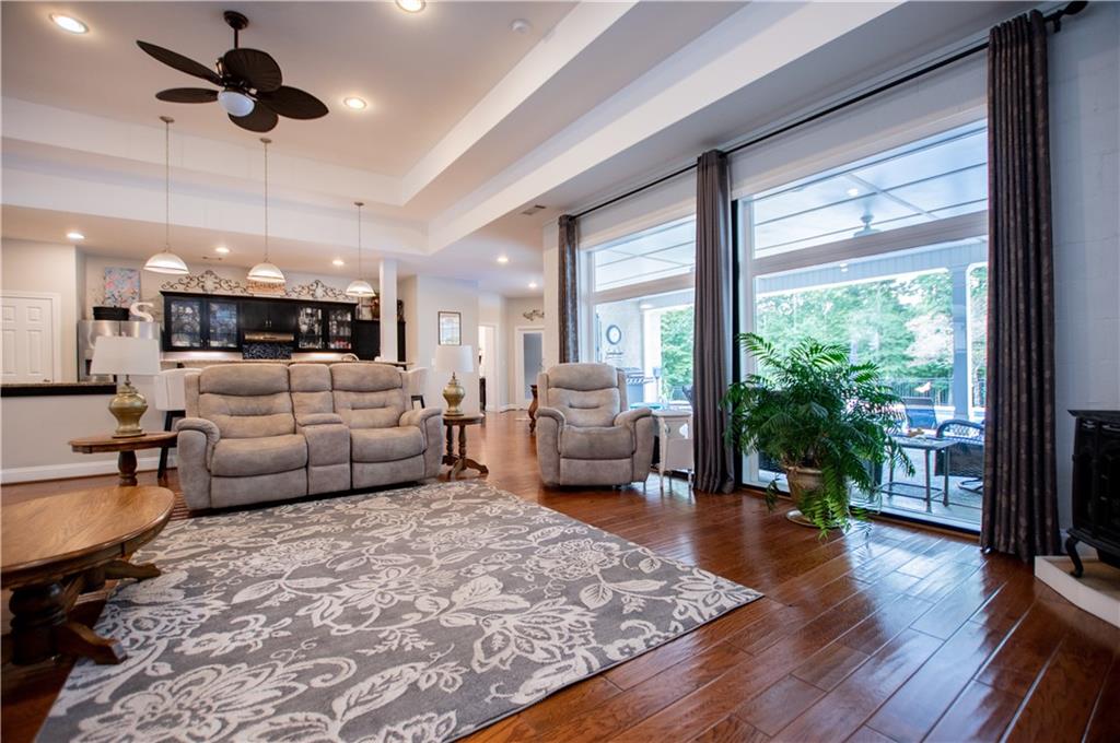 530 Kings Gin Road