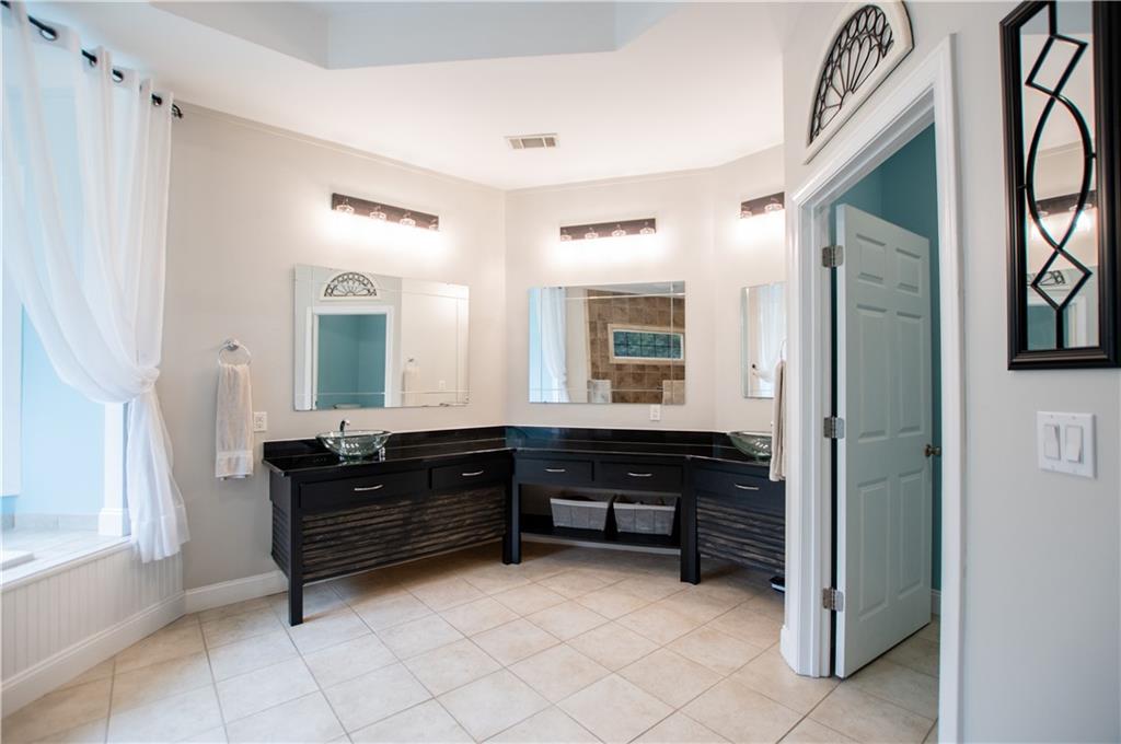 530 Kings Gin Road