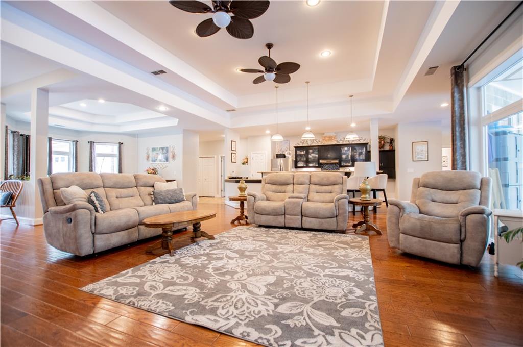 530 Kings Gin Road