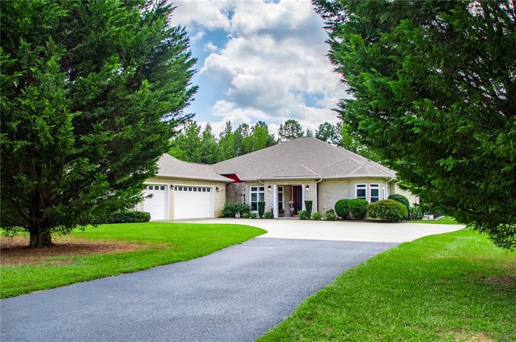 530 Kings Gin Road