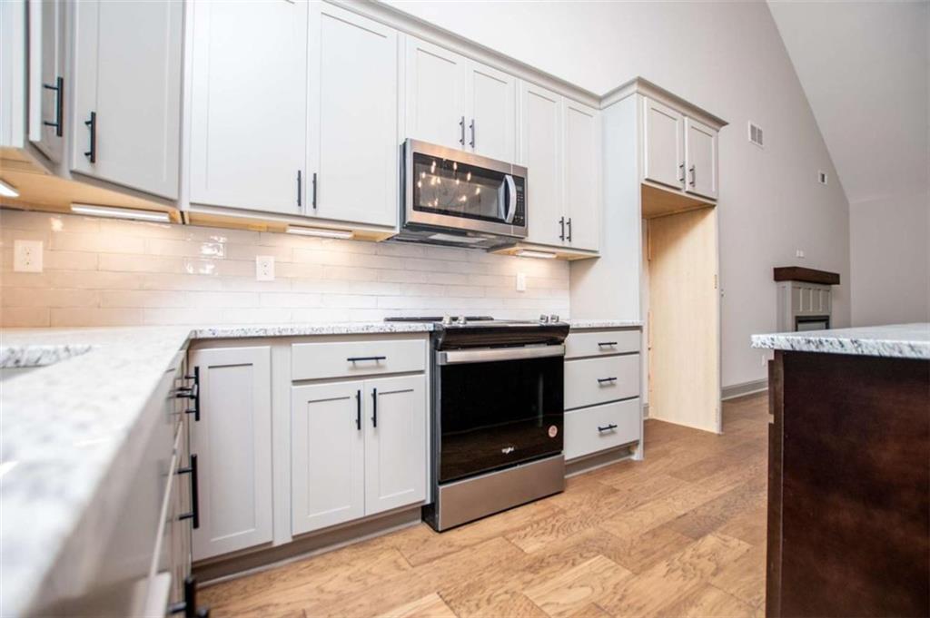 5525 Belle Meade Drive