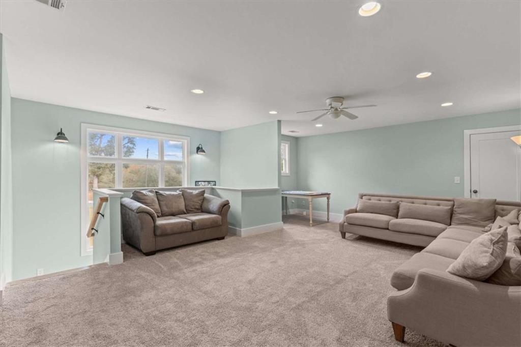 1233 Whooping Creek Road