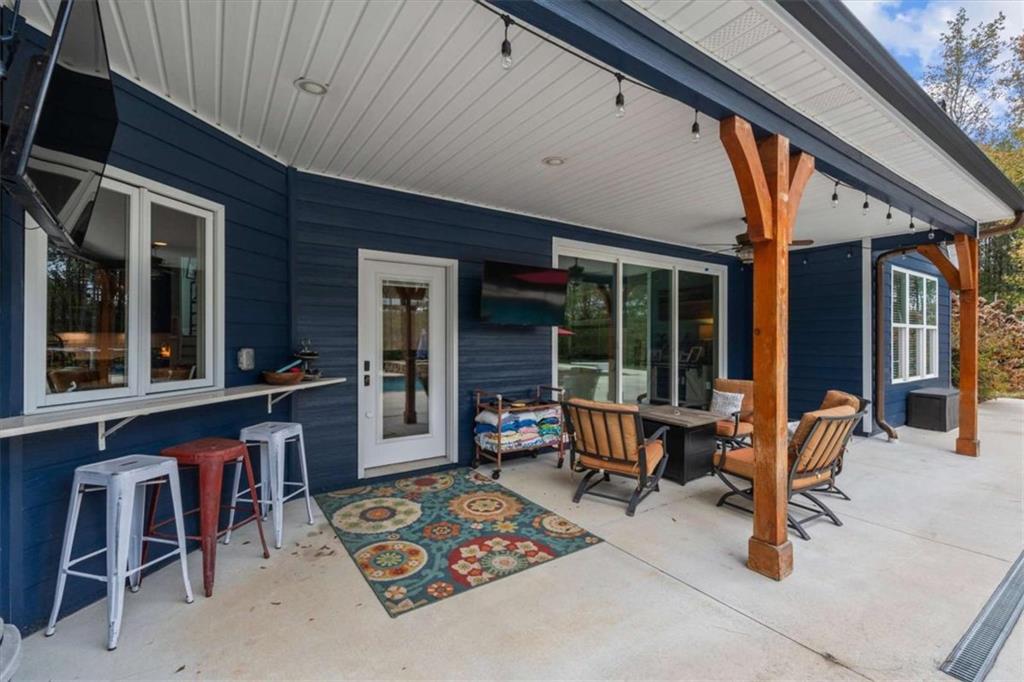 1233 Whooping Creek Road