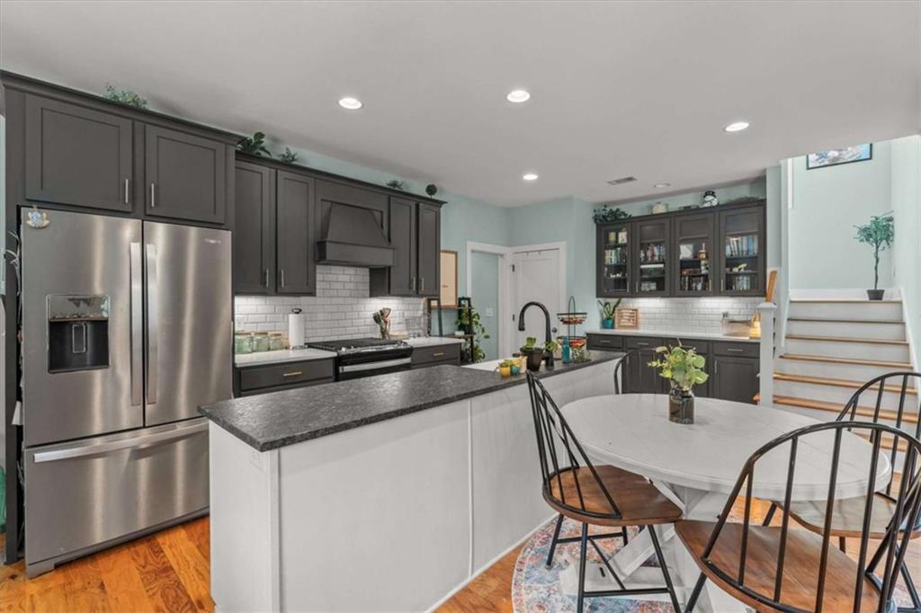 1233 Whooping Creek Road
