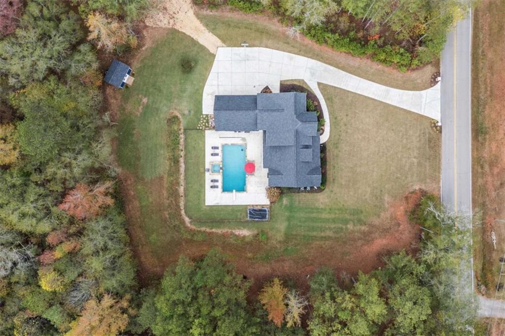 1233 Whooping Creek Road