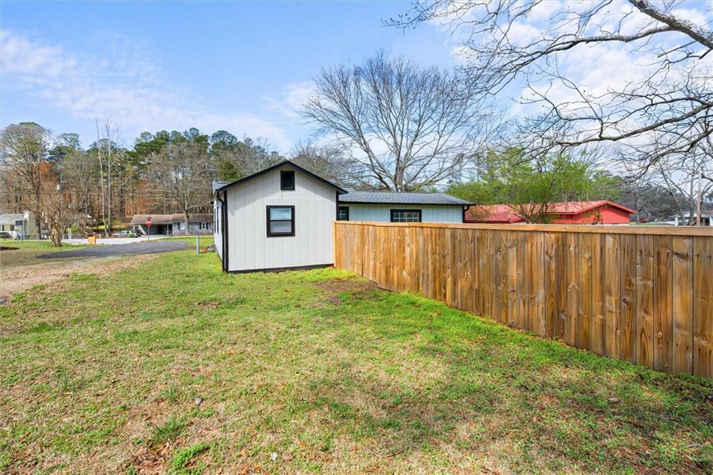 1179 Dallas Highway