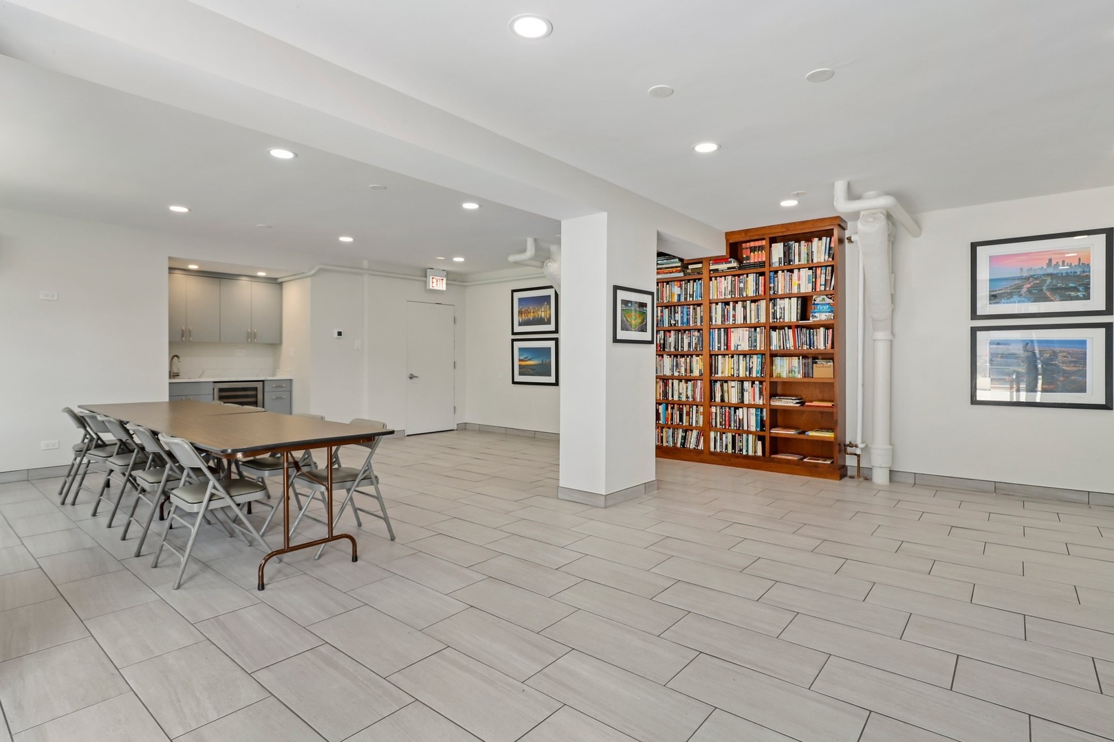 3180 N Lake Shore Drive Unit: 11F