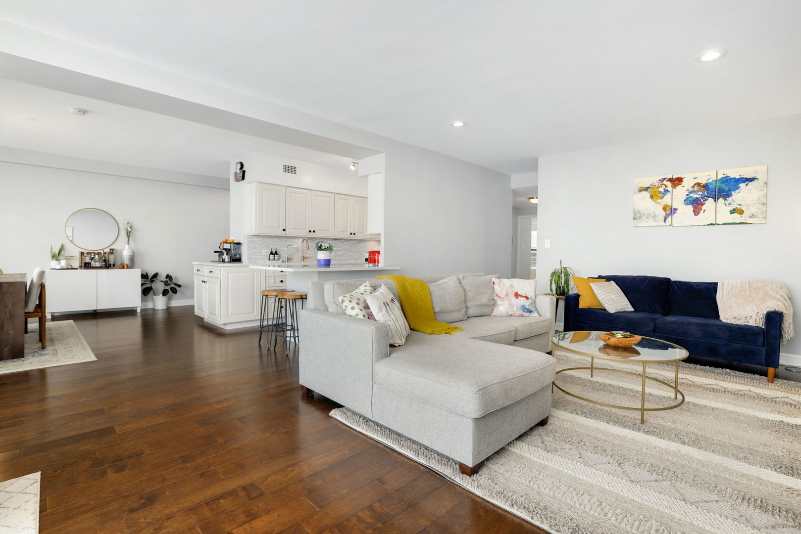 3180 N Lake Shore Drive Unit: 11F