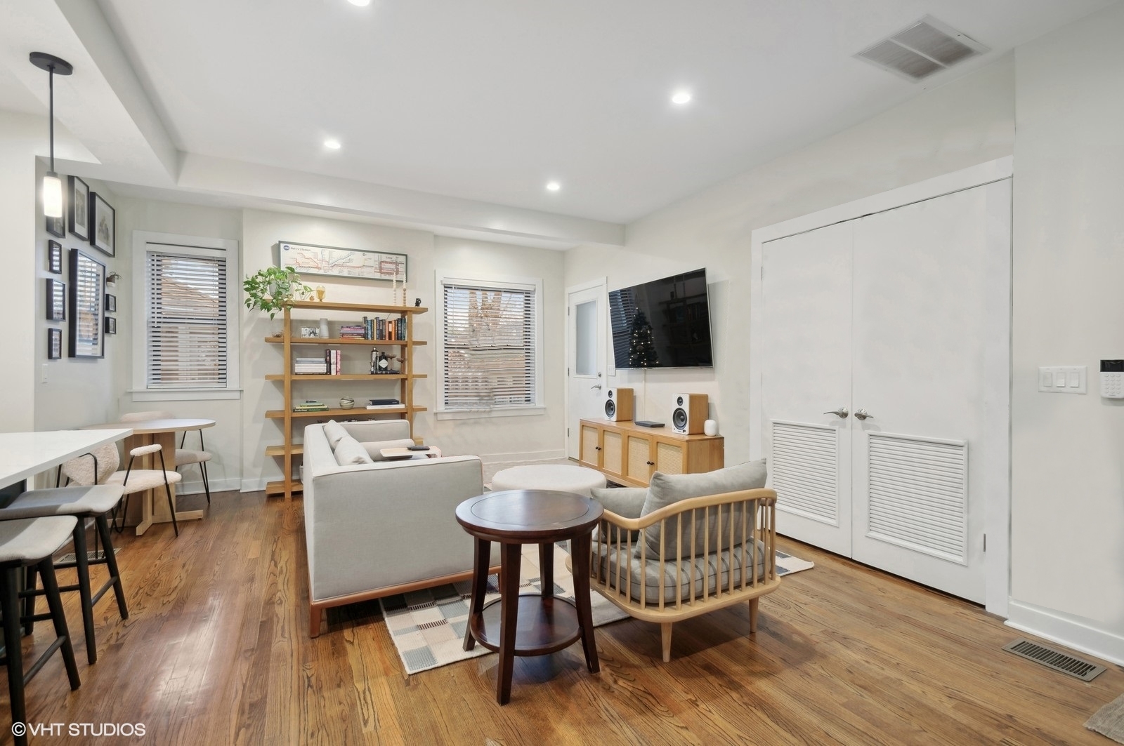 1714 W Grace Street Unit: 1W