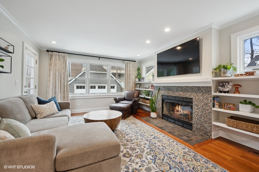 807 Cherry Street