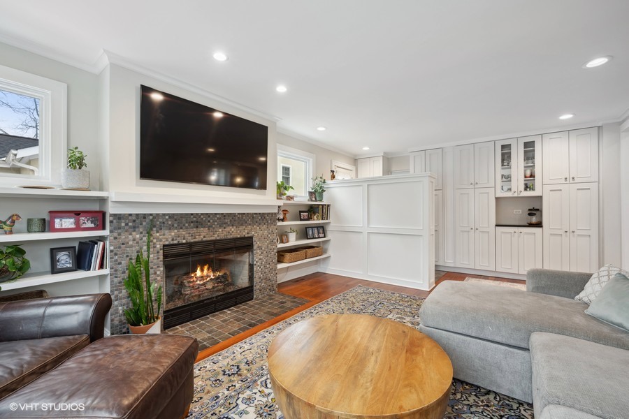 807 Cherry Street