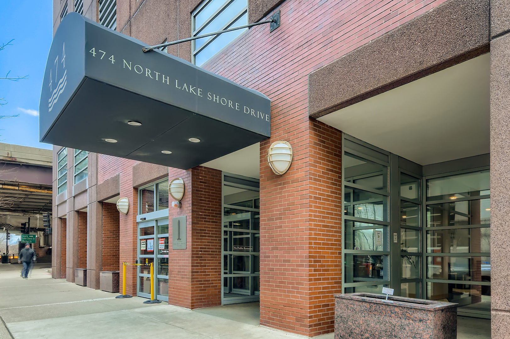 474 N Lake Shore Drive Unit: 5702