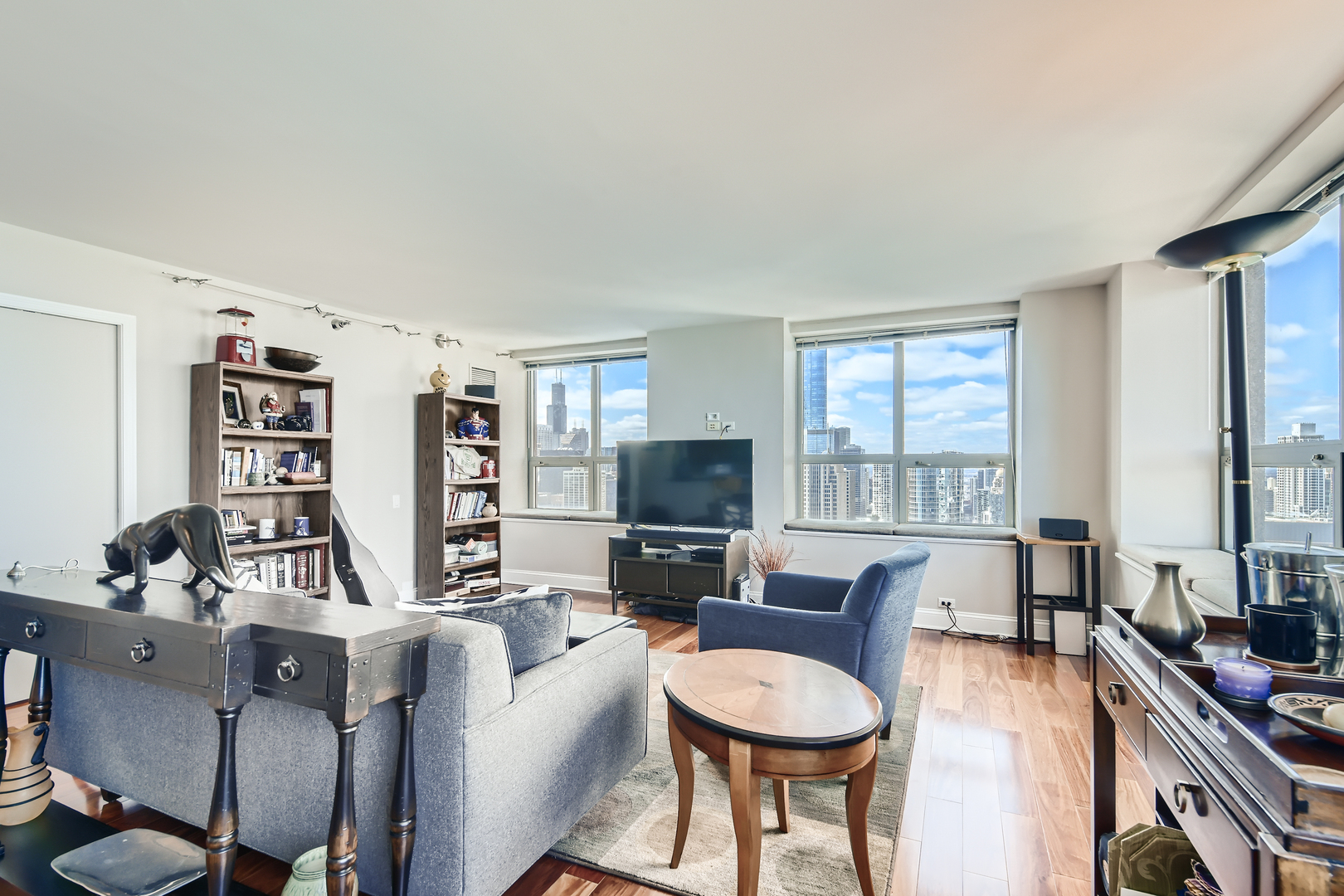 474 N Lake Shore Drive Unit: 5702