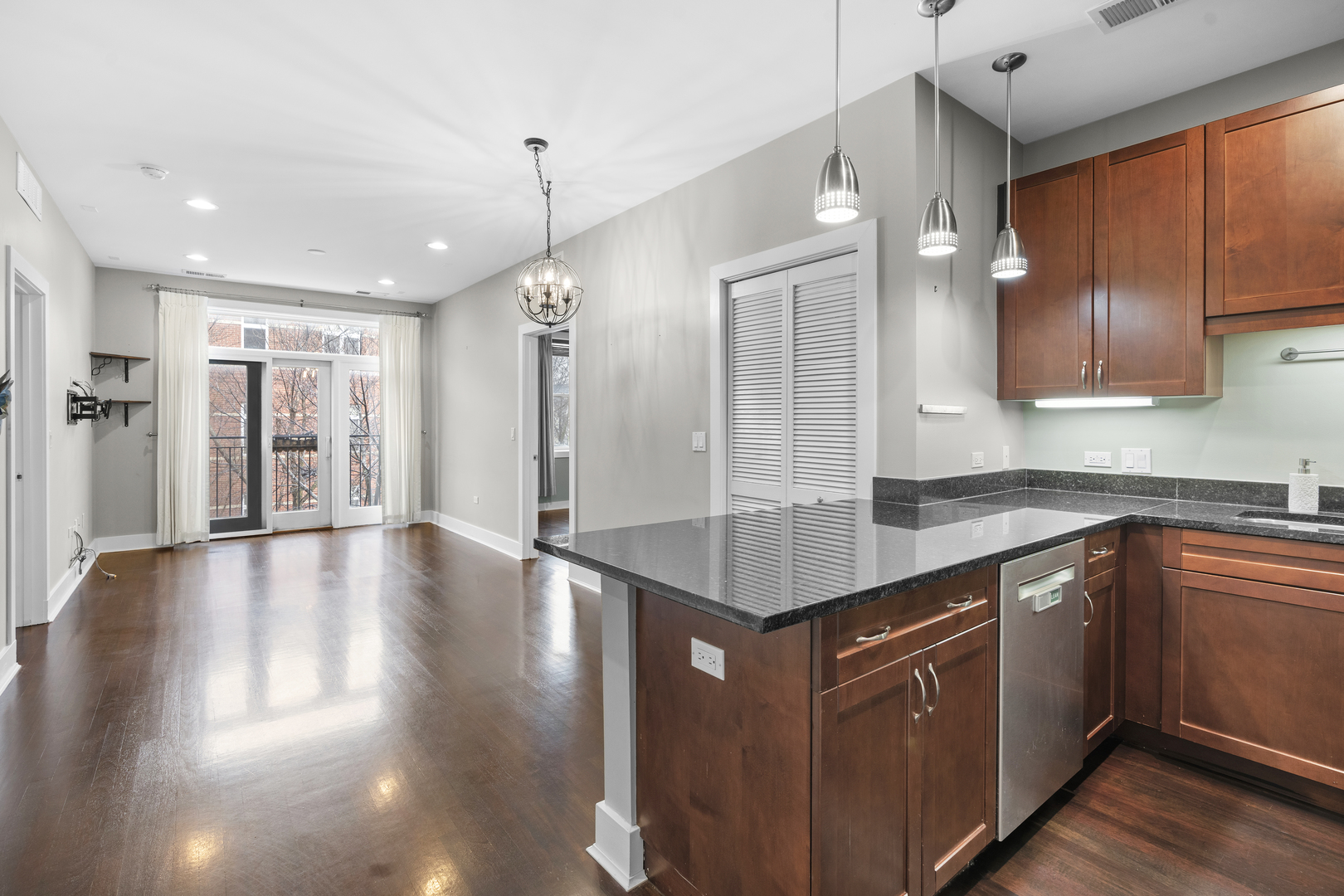 2771 W FRANCIS Place Unit: 201N